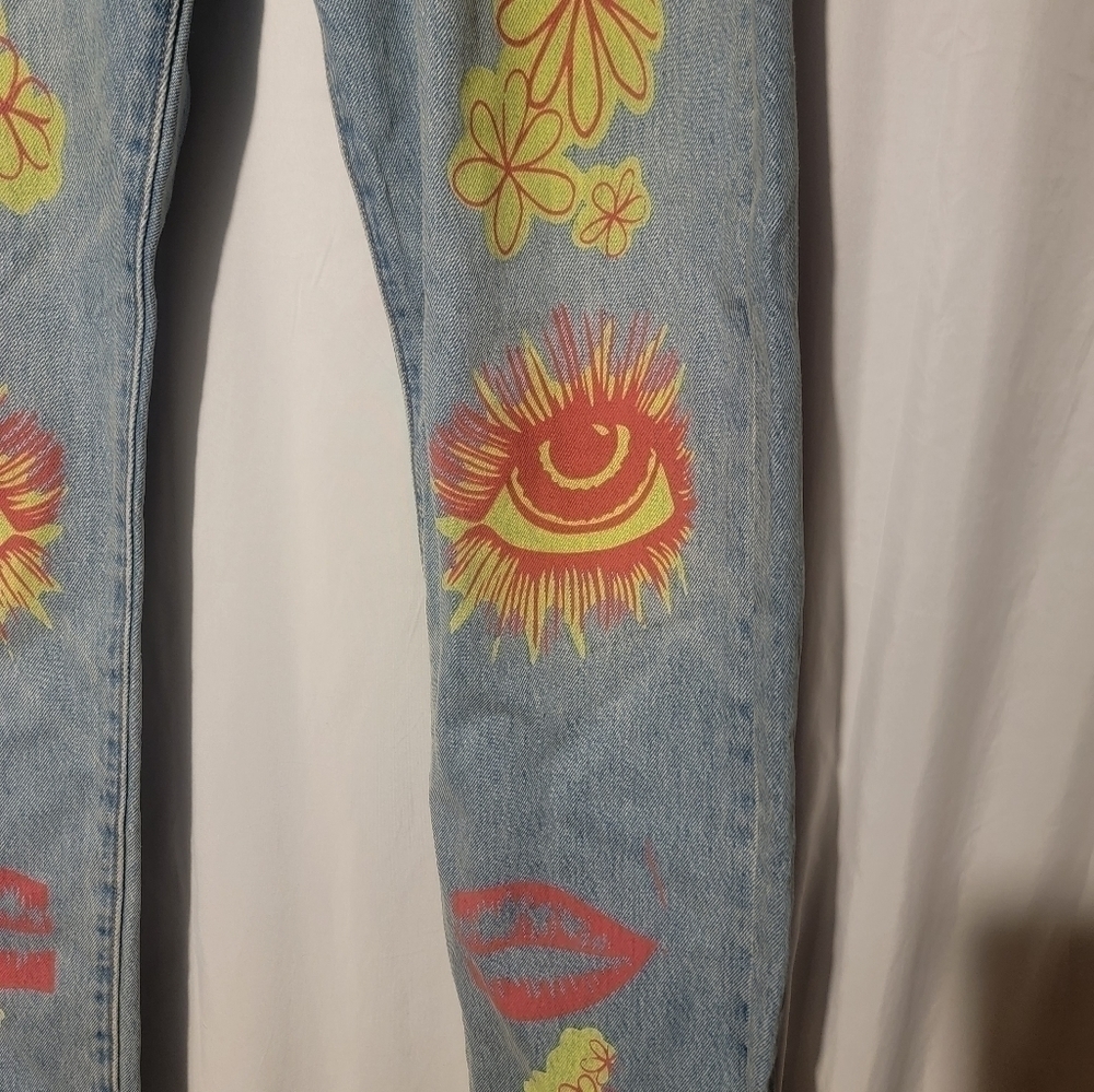 Levi's Premium 501 Jeans Men’s 34x30 Hippie Love Peace Groovy Flowers - Picture 9 of 9